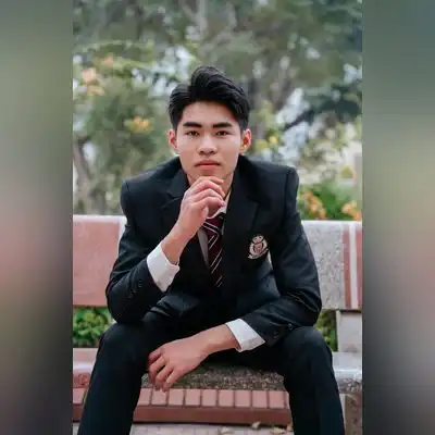 尹雅磊